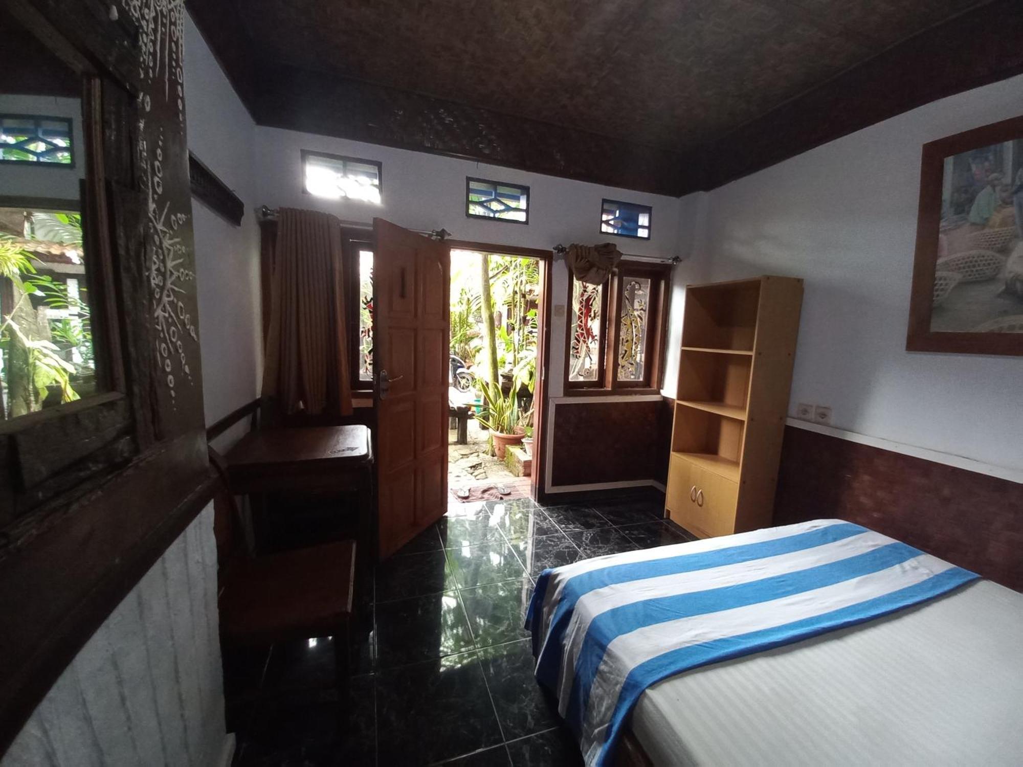 Mini Tiga Homestay Pangandaran Exterior photo