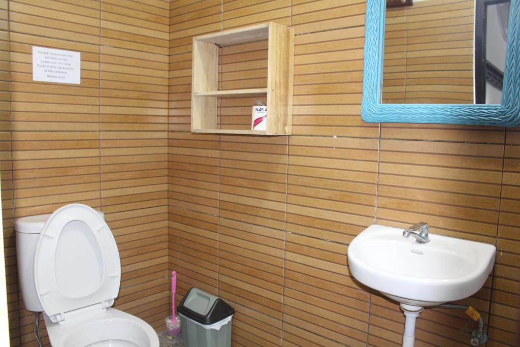 Mini Tiga Homestay Pangandaran Room photo