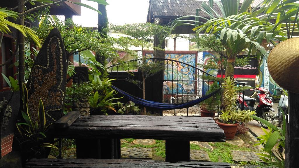 Mini Tiga Homestay Pangandaran Exterior photo